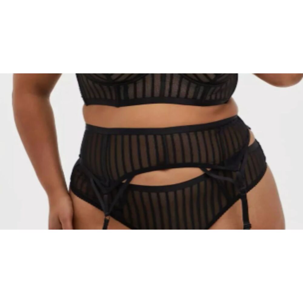 NWT Torrid Black Striped Mesh Garter Belt Size 3/4 Plus Size Lingerie Sexy Sheer
